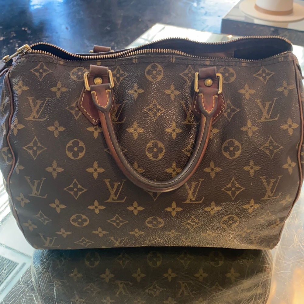 Louis Vuitton vintage speedy